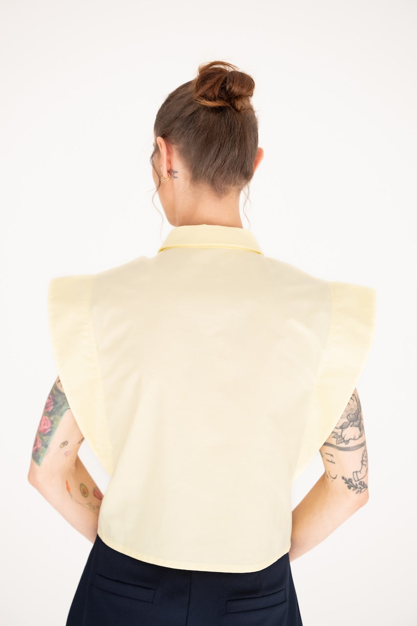 Chemisette Cheffe sans manches carrure large en oxford jaune 100% coton – vue dos – Onarch